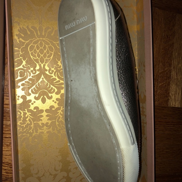 Miu Miu Gold Leather Sneakers with Crystal - Picture 5 of 6